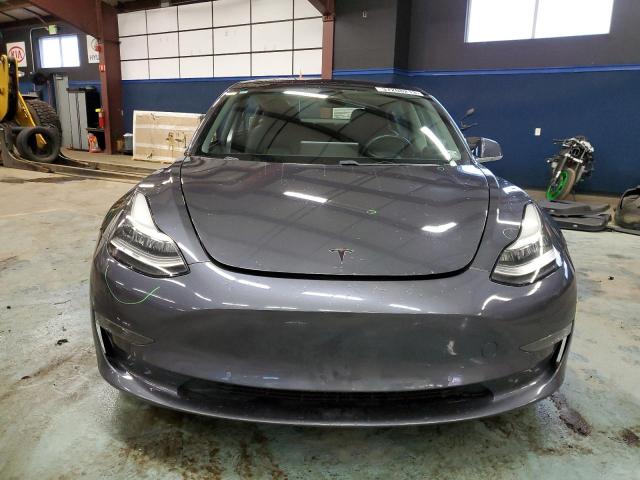 Photo 5 from auction – 2018 TESLA MODEL 3 with VIN 5YJ3E1EB6JF145657