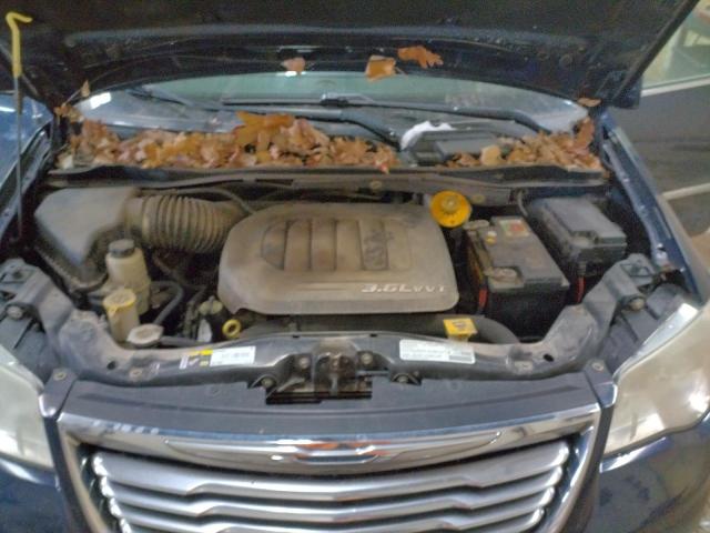 Photo 12 from auction – 2013 CHRYSLER TOWN AND C with VIN 2C4RC1BG6DR798210