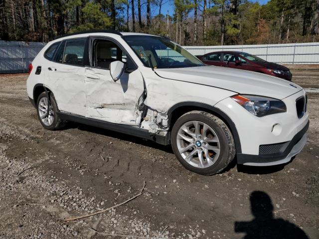 Photo 4 from auction – 2015 BMW X1 XDRIVE2 with VIN WBAVL1C56FVY32008
