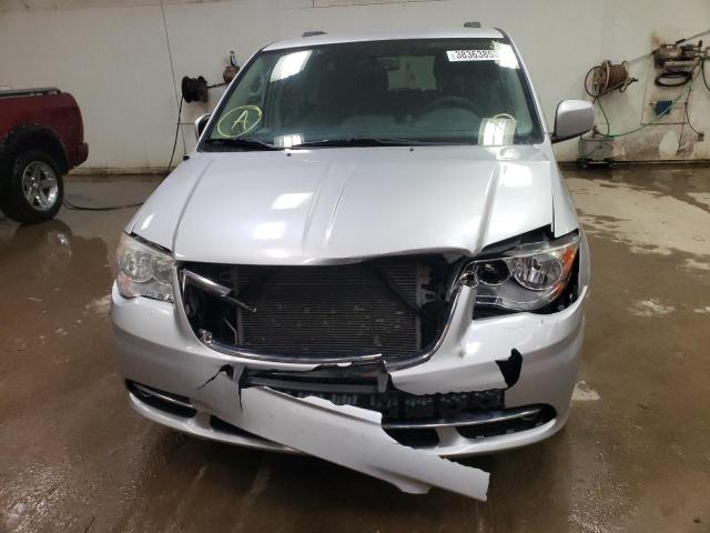 Photo 5 from auction – 2012 CHRYSLER TOWN & COU with VIN 2C4RC1BG8CR394940