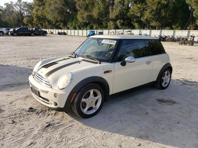 MINI COOPER 2006 with VIN WMWRC33516TK63710 - Photo from auction