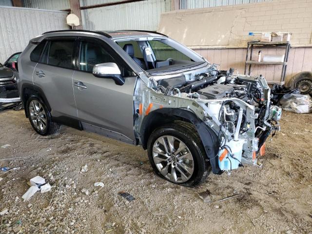 Photo 4 from auction – 2021 TOYOTA RAV4 XLE P with VIN 2T3C1RFV7MC143791