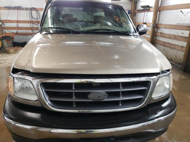 Photo 5 from auction – 2002 FORD F150 SUPER with VIN 1FTRW07L02KB17574