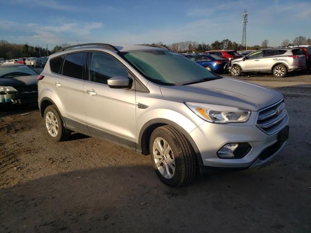 Photo 4 from auction – 2018 FORD ESCAPE SE with VIN 1FMCU0GD1JUC90622