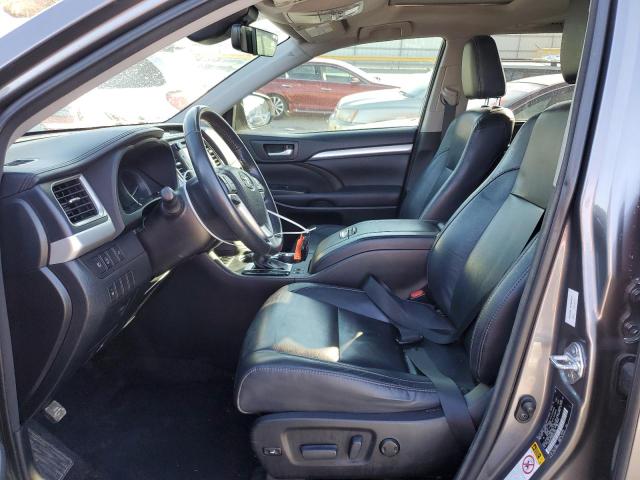 Photo 7 from auction – 2017 TOYOTA HIGHLANDER with VIN 5TDKZRFH0HS217850