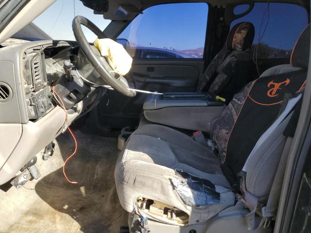 Photo 7 from auction – 2004 GMC YUKON with VIN 1GKEC13V04R118727