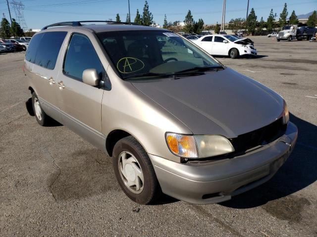 Photo 4 from auction – 2003 TOYOTA SIENNA LE with VIN 4T3ZF13C33U542324