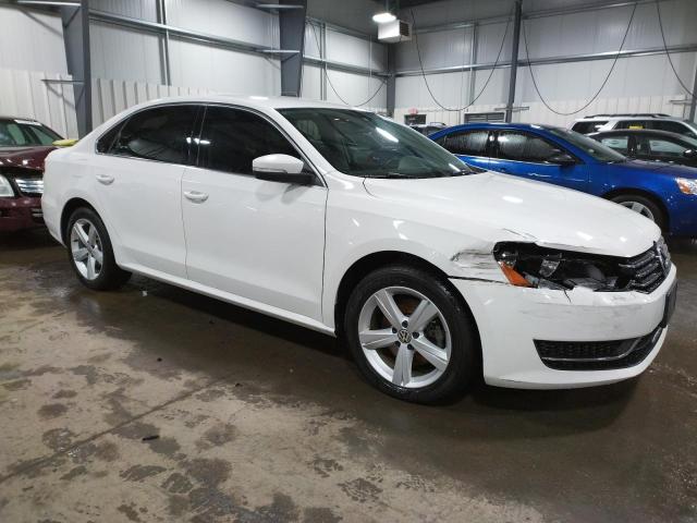 Photo 4 from auction – 2014 VOLKSWAGEN PASSAT SE with VIN 1VWBS7A30EC111297