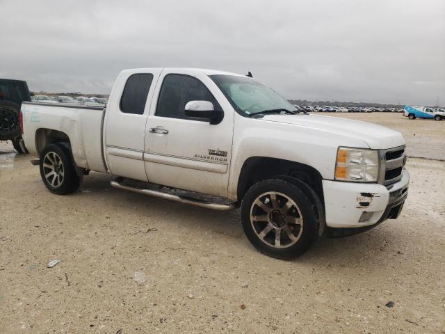 Photo 4 from auction – 2010 CHEVROLET SILVERADO with VIN 1GCSCSE02AZ272826