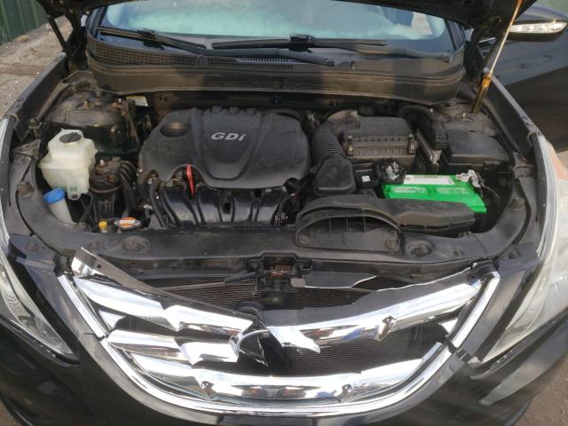 Photo 11 from auction – 2011 HYUNDAI SONATA SE with VIN 5NPEC4AC6BH253830