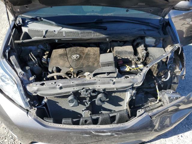 Photo 12 from auction – 2017 TOYOTA SIENNA LE with VIN 5TDKZ3DC2HS774196