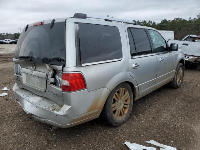 Photo 3 from auction – 2012 LINCOLN NAVIGATOR with VIN 5LMJJ2H5XCEL05289