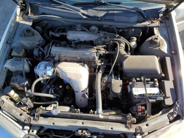 Photo 11 from auction – 2001 TOYOTA CAMRY CE with VIN 4T1BG28K41U087171