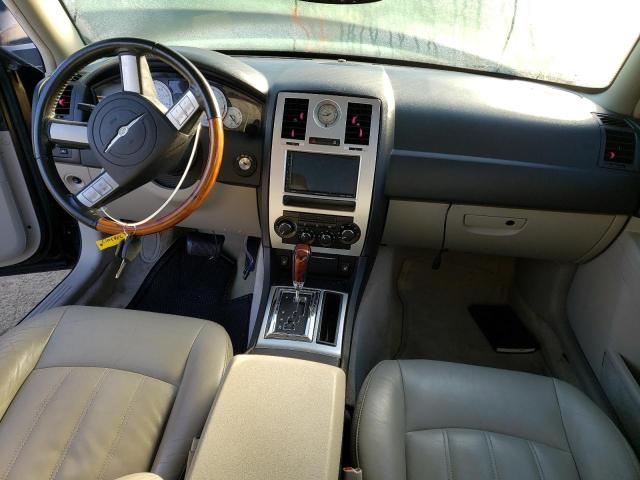 Photo 8 from auction – 2005 CHRYSLER 300C with VIN 2C3AA63H45H551352