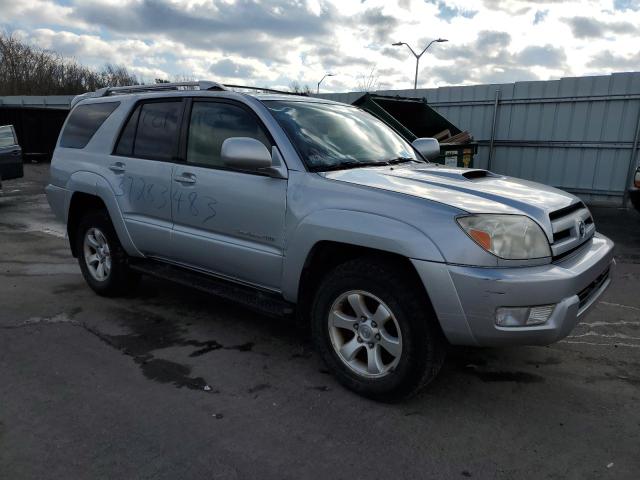 Photo 4 from auction – 2005 TOYOTA 4RUNNER SR with VIN JTEBU14R158039826