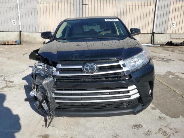 Photo 5 from auction – 2017 TOYOTA HIGHLANDER with VIN 5TDBZRFH4HS478219