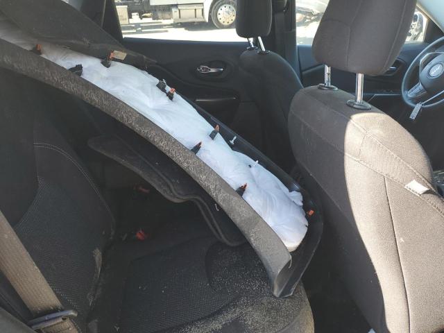 Photo 11 from auction – 2019 JEEP CHEROKEE L with VIN 1C4PJLCB4KD348714