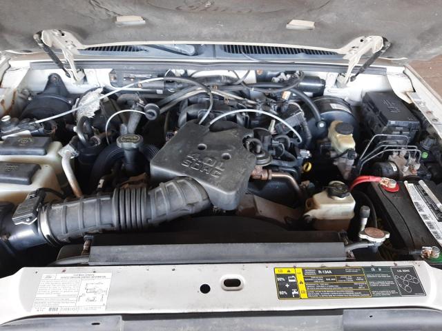 Photo 11 from auction – 2005 FORD EXPLORER S with VIN 1FMZU77K65UB73691