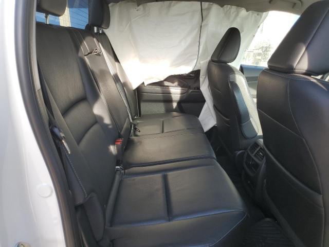Photo 10 from auction – 2018 HONDA RIDGELINE with VIN 5FPYK3F53JB004927