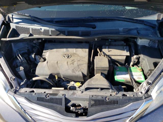Photo 12 from auction – 2015 TOYOTA SIENNA XLE with VIN 5TDYK3DC4FS666013