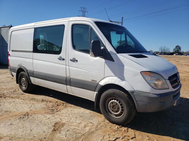 Photo 4 from auction – 2011 MERCEDES-BENZ SPRINTER 2 with VIN WD3PE7CC3B5592444