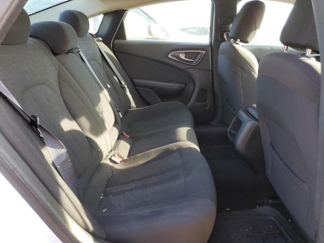 Photo 10 from auction – 2016 CHRYSLER 200 LIMITE with VIN 1C3CCCAB3GN164558