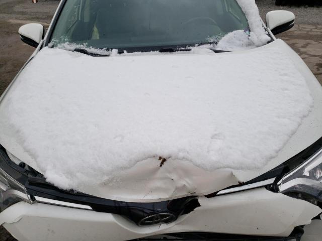 Photo 12 from auction – 2018 TOYOTA RAV4 with VIN JTMDFREV3JJ748326