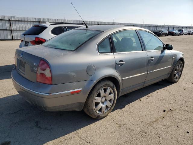 Photo 3 from auction – 2003 VOLKSWAGEN PASSAT GLX with VIN WVWRH63B23P098038