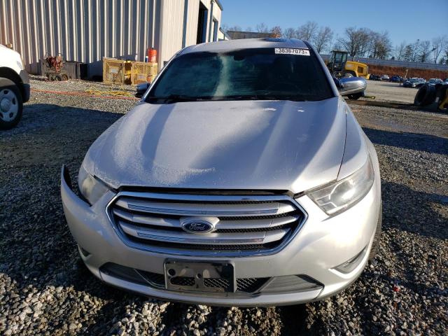Photo 5 from auction – 2013 FORD TAURUS LIM with VIN 1FAHP2F80DG181286