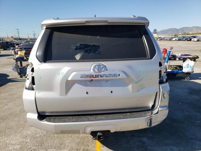 Photo 6 from auction – 2018 TOYOTA 4RUNNER SR with VIN JTEZU5JR4J5181383