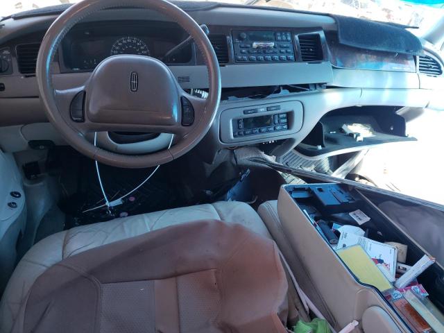 صورة رقم 8 من المزاد - 2000 LINCOLN TOWN CAR E مع VIN 1LNHM81W4YY844012