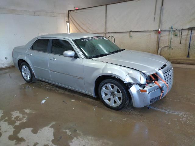 Photo 4 from auction – 2005 CHRYSLER 300 TOURIN with VIN 2C3JA53G25H124396
