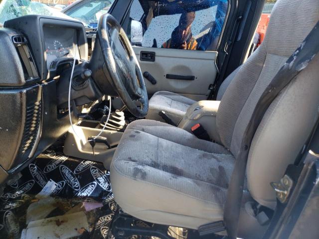 Photo 7 from auction – 2004 JEEP WRANGLER X with VIN 1J4FA39S94P722023