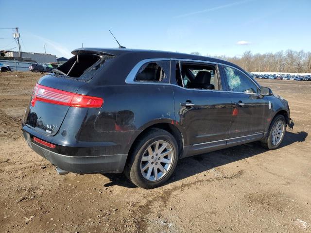 Photo 3 from auction – 2017 LINCOLN MKT with VIN 2LMHJ5NK2HBL00284