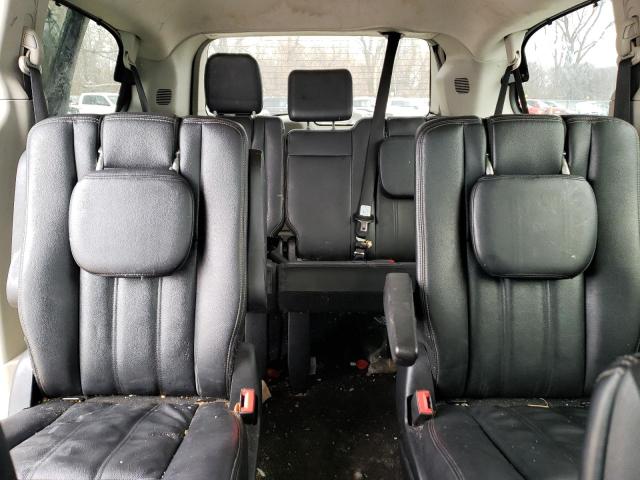 Photo 10 from auction – 2015 CHRYSLER TOWN & COU with VIN 2C4RC1BG2FR662806
