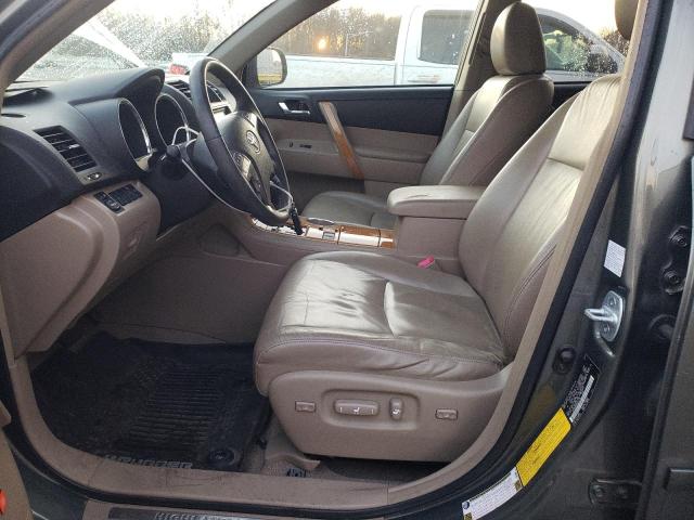 Photo 7 from auction – 2008 TOYOTA HIGHLANDER with VIN JTEEW44A082011185
