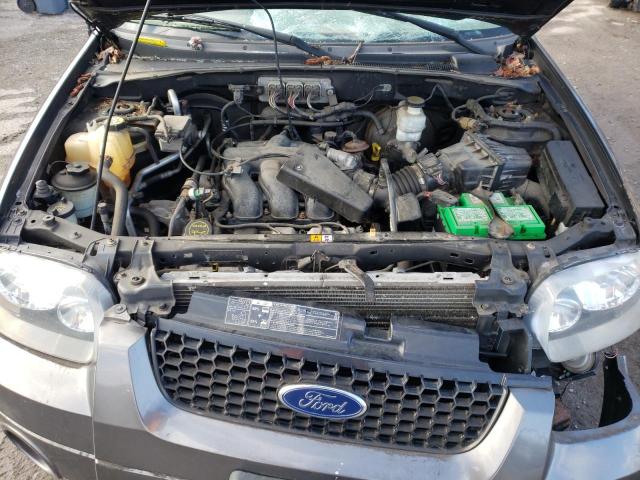 Photo 12 from auction – 2006 FORD ESCAPE XLT with VIN 1FMCU93126KC27550