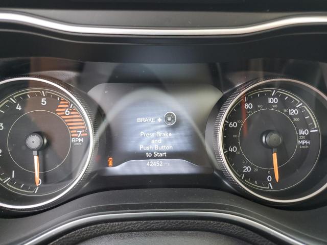 Photo 9 from auction – 2019 JEEP CHEROKEE L with VIN 1C4PJMDN8KD117359