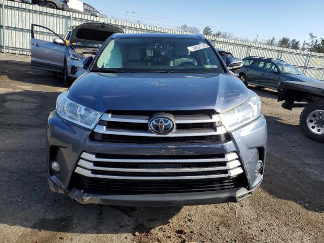 Photo 5 from auction – 2018 TOYOTA HIGHLANDER with VIN 5TDJZRFH3JS859531
