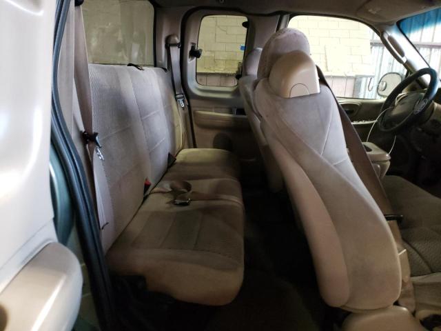 Photo 10 from auction – 2002 FORD F150 with VIN 2FTRX07W32CA67183