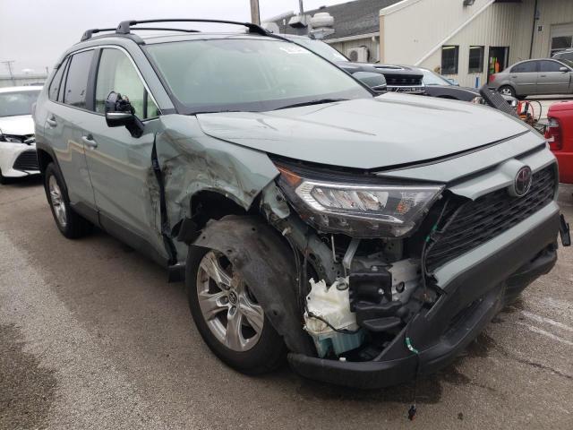 Photo 4 from auction – 2019 TOYOTA RAV4 XLE with VIN JTMP1RFV1KD005965