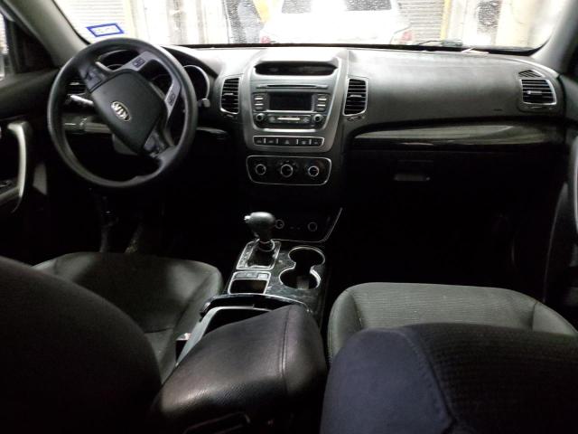 Photo 8 from auction – 2015 KIA SORENTO LX with VIN 5XYKT3A68FG626550
