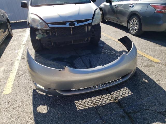 Photo 13 from auction – 2010 TOYOTA SIENNA CE with VIN 5TDKK4CCXAS335667