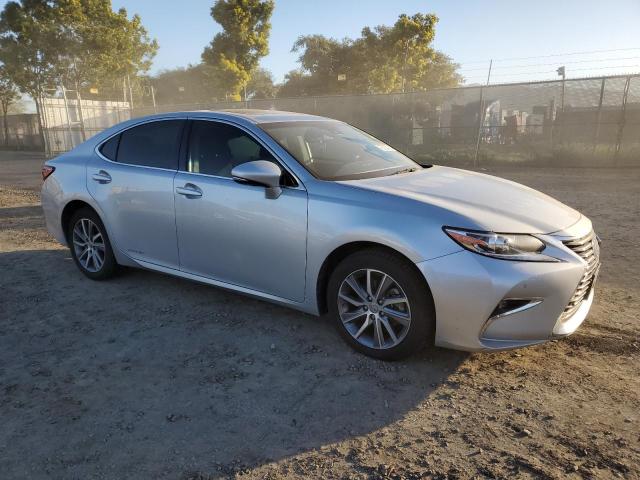 Photo 4 from auction – 2016 LEXUS ES 300H with VIN JTHBW1GG3G2120386