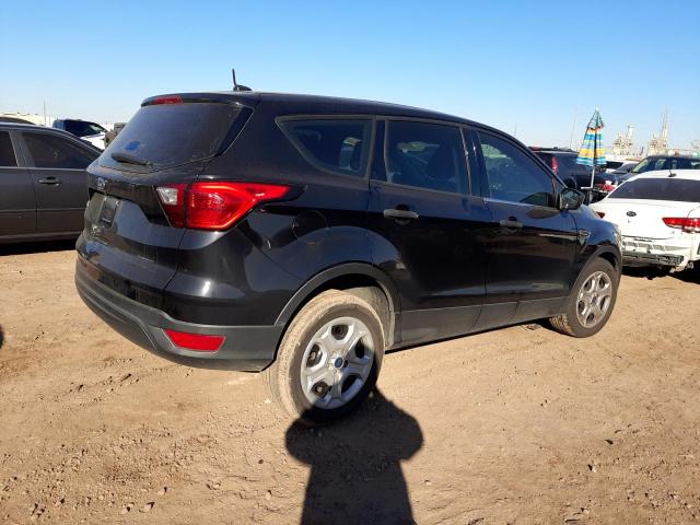 Photo 3 from auction – 2019 FORD ESCAPE S with VIN 1FMCU0F79KUC27765
