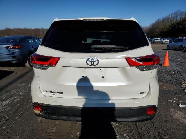 Photo 6 from auction – 2017 TOYOTA HIGHLANDER with VIN 5TDBZRFH9HS398768