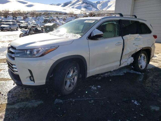 TOYOTA HIGHLANDER 2018 with VIN 5TDDZRFH1JS824659 - Photo from auction