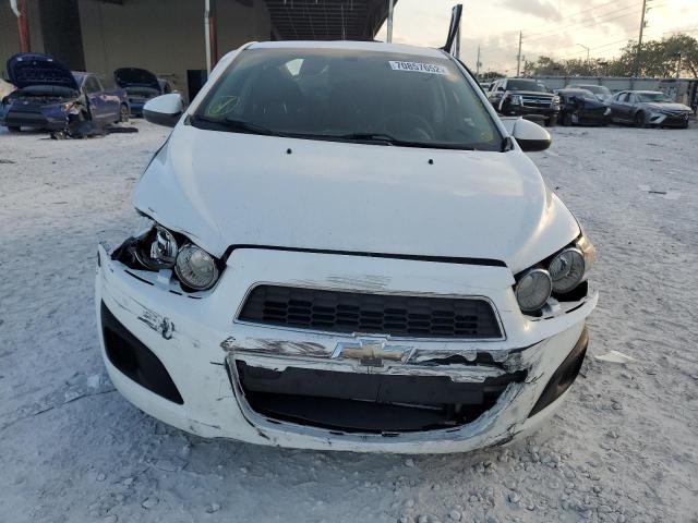Photo 5 from auction – 2014 CHEVROLET SONIC LT with VIN 1G1JC5SH3E4210709