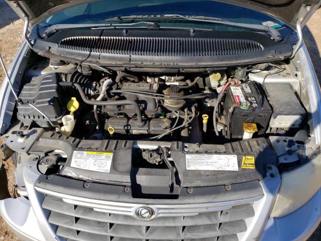 Photo 12 from auction – 2005 CHRYSLER TOWN & COU with VIN 2C4GP44R95R510127
