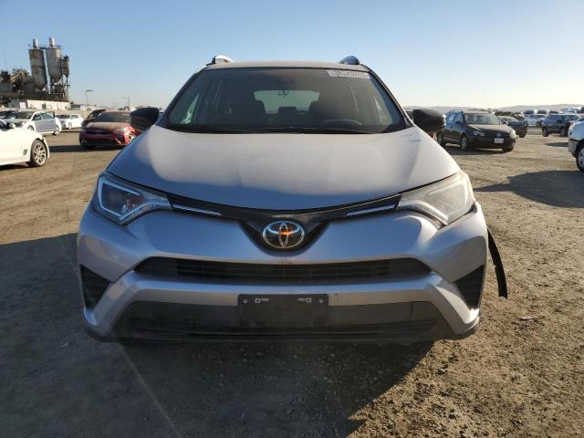 Photo 5 from auction – 2017 TOYOTA RAV4 LE with VIN 2T3ZFREV1HW395487